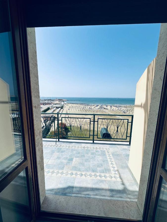 Newhouse Victoria - Sea View Apartment เน็ตตูโน ภายนอก รูปภาพ